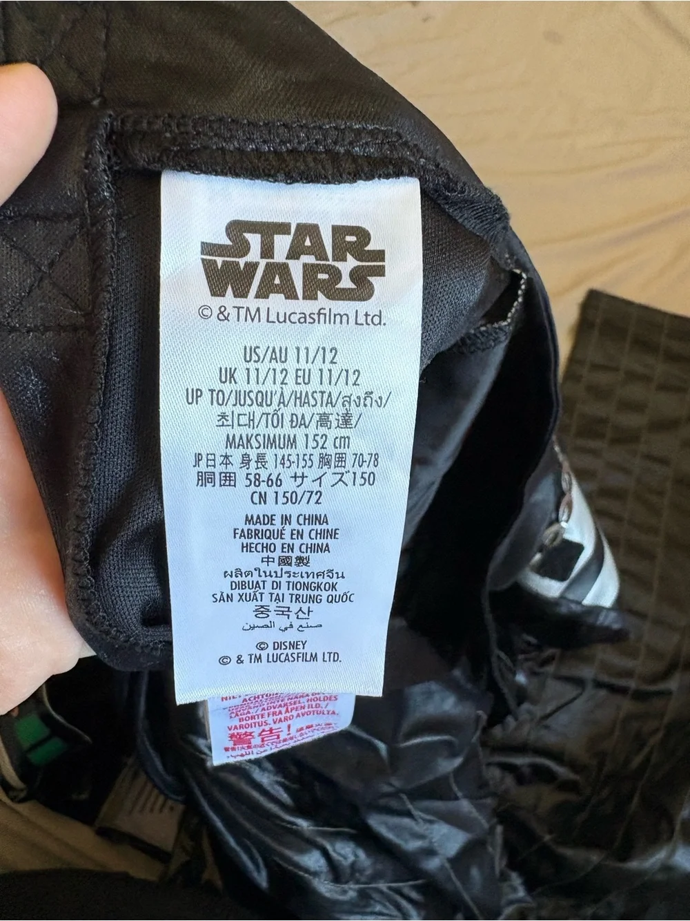 Disney Darth Vader’s Star Wars costume